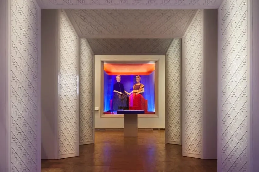 Frida Kahlo: Making Her Self Up