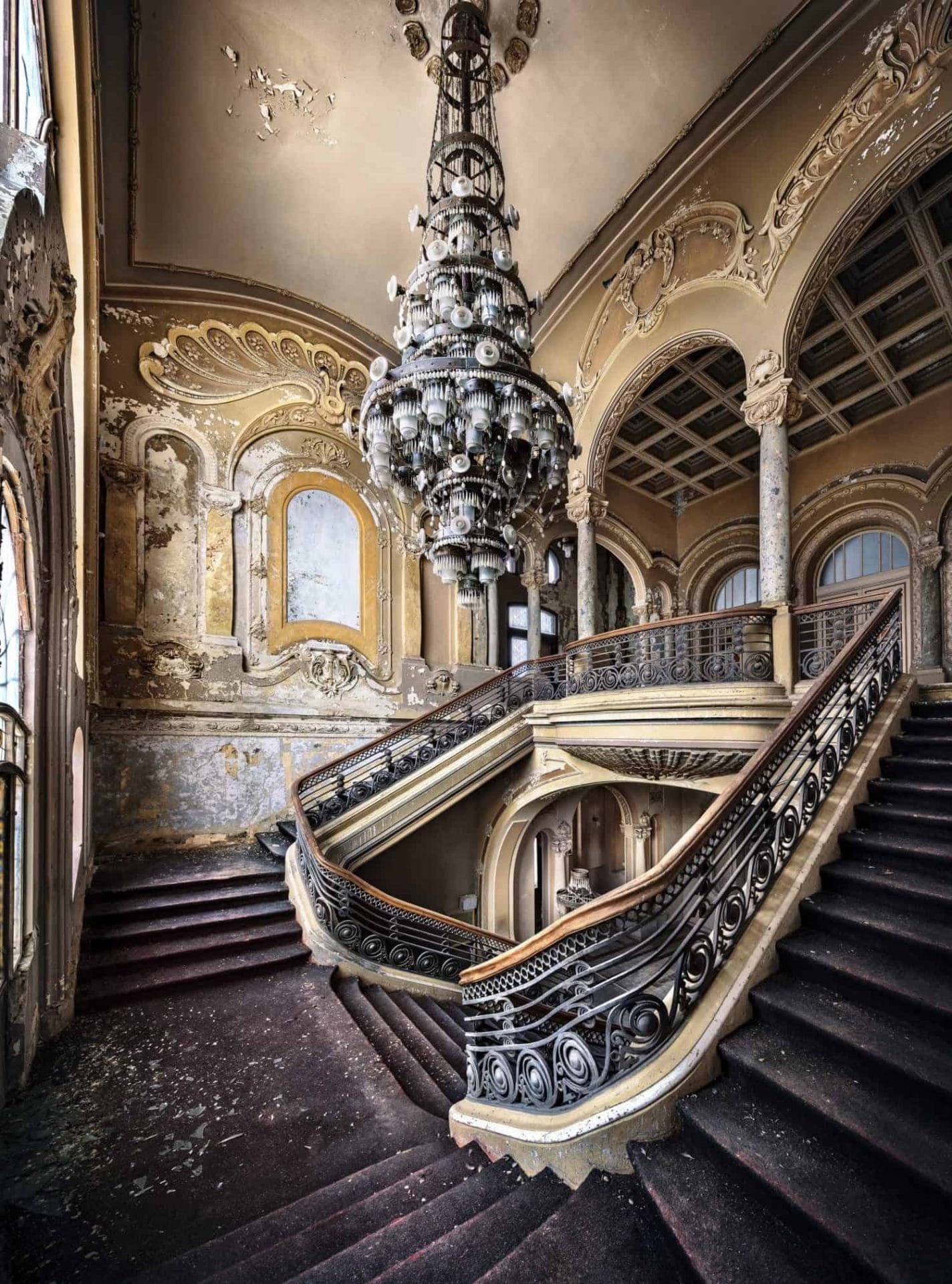 Kunst kijken in Hotel Arena 41 Jan Stel - Expositie Manmade No Human