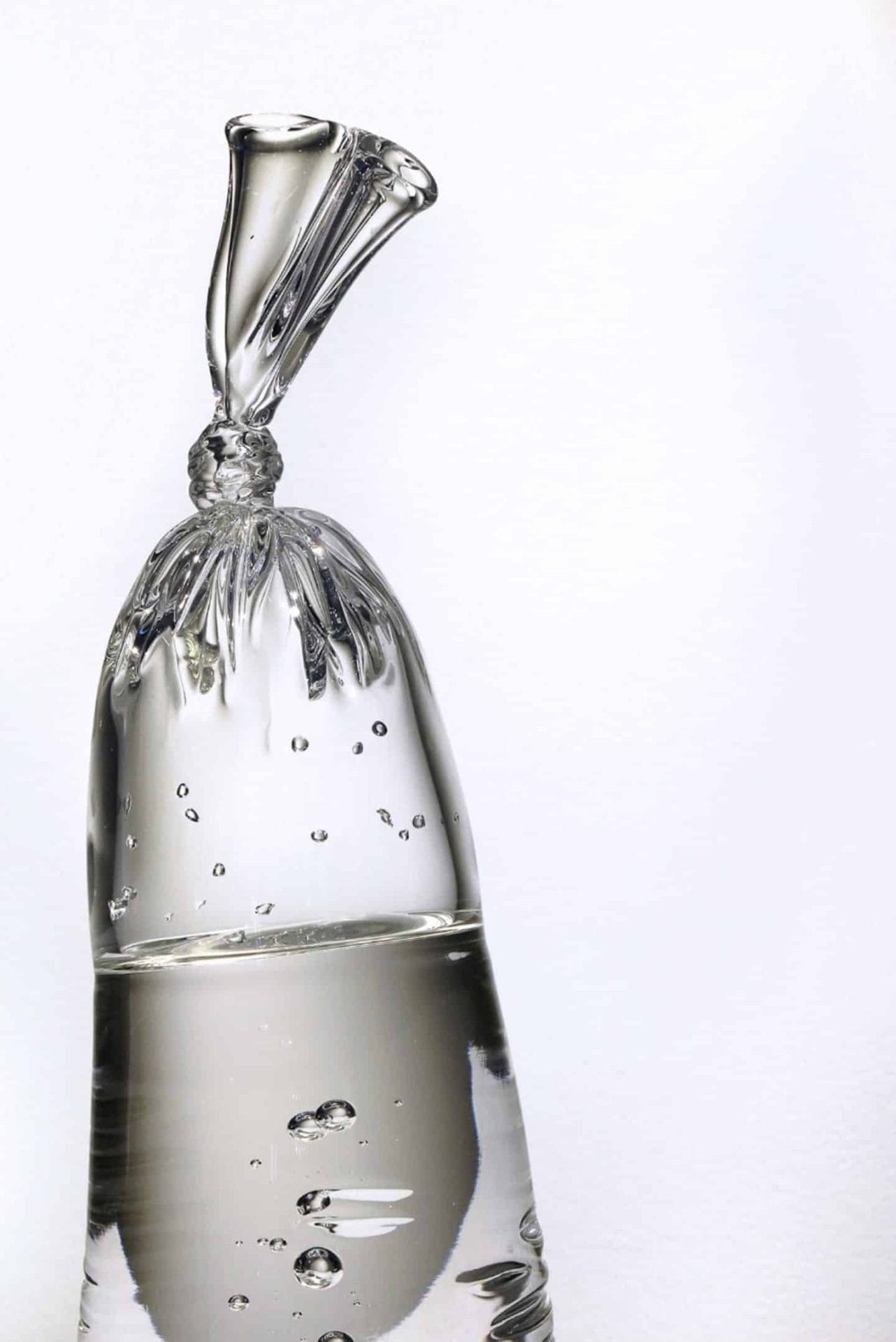 Dit zijn geen plastic zakken met water 45 plastic zak van glas