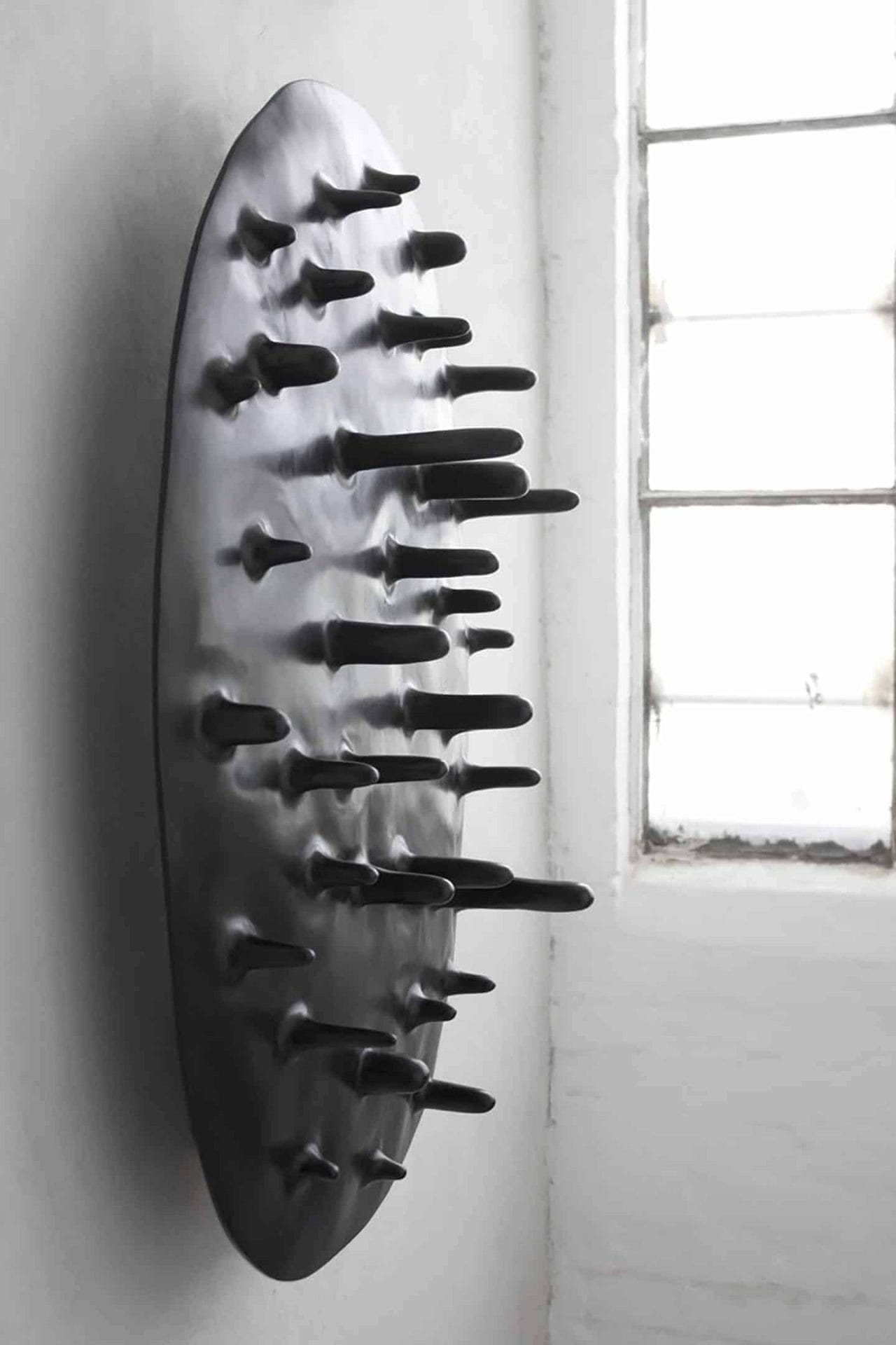 sculpturen van hout door Julian Watts