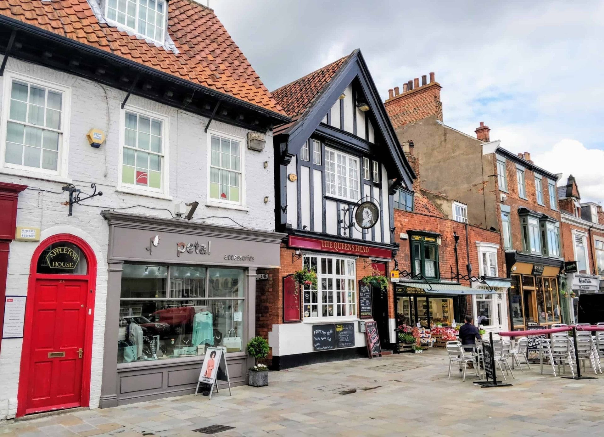 Visit Hull and East Yorkshire