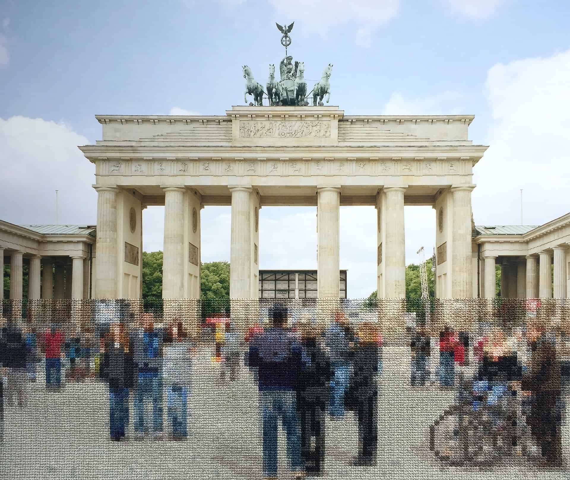 Een geborduurde herinnering aan de Berlijnse Muur