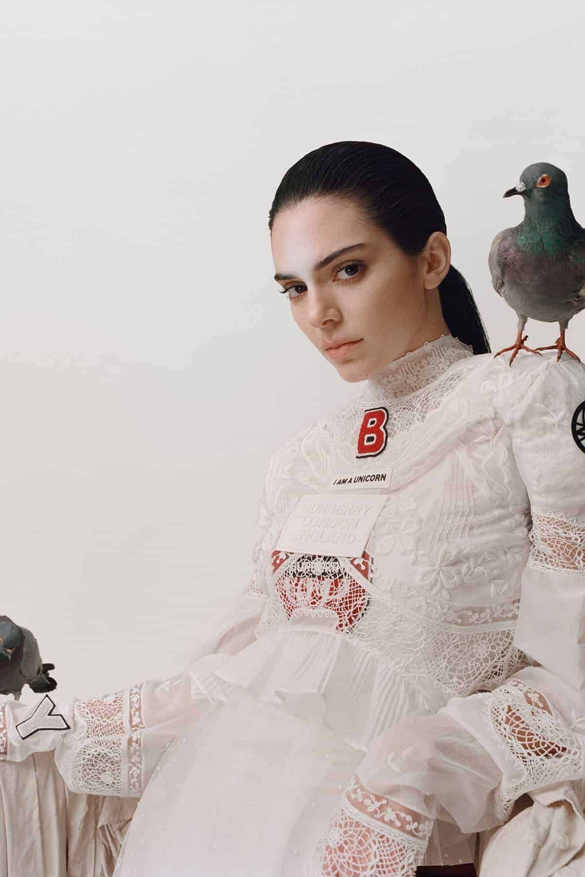 Maurizio Cattelan fotografeert Kendall Jenner
