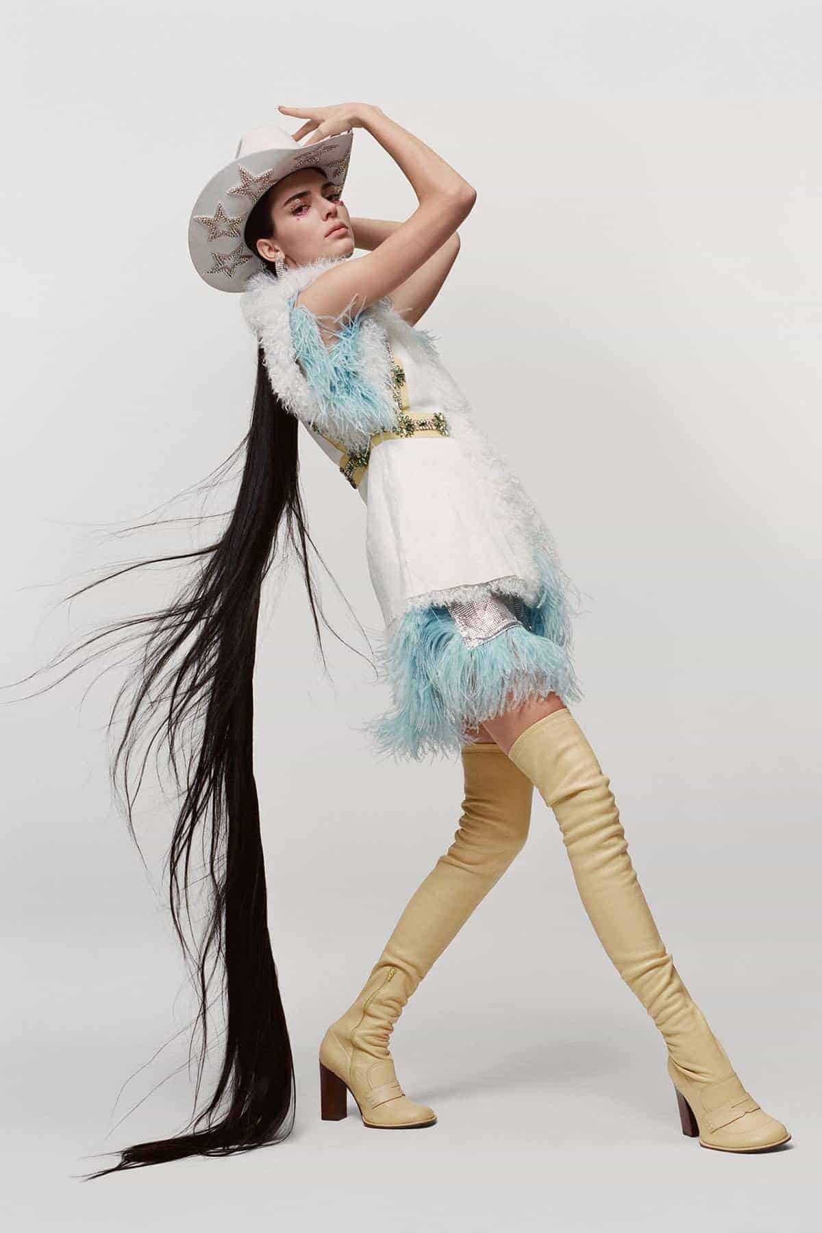 Maurizio Cattelan fotografeert Kendall Jenner