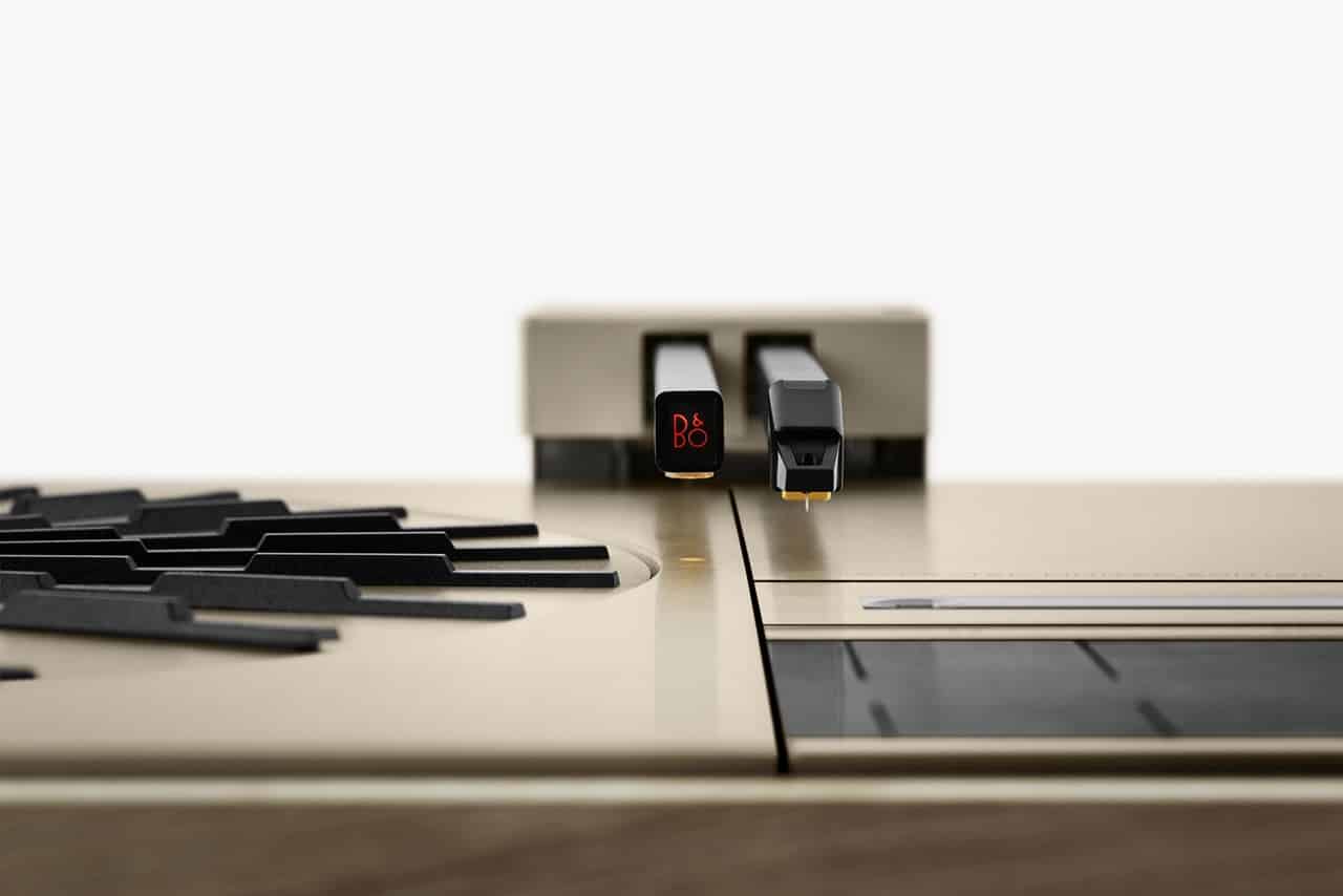 Bang & Olufsen renoveert klassieke platenspeler 44 Bang & Olufsen Beogram 4000c Recreated Limited Edition
