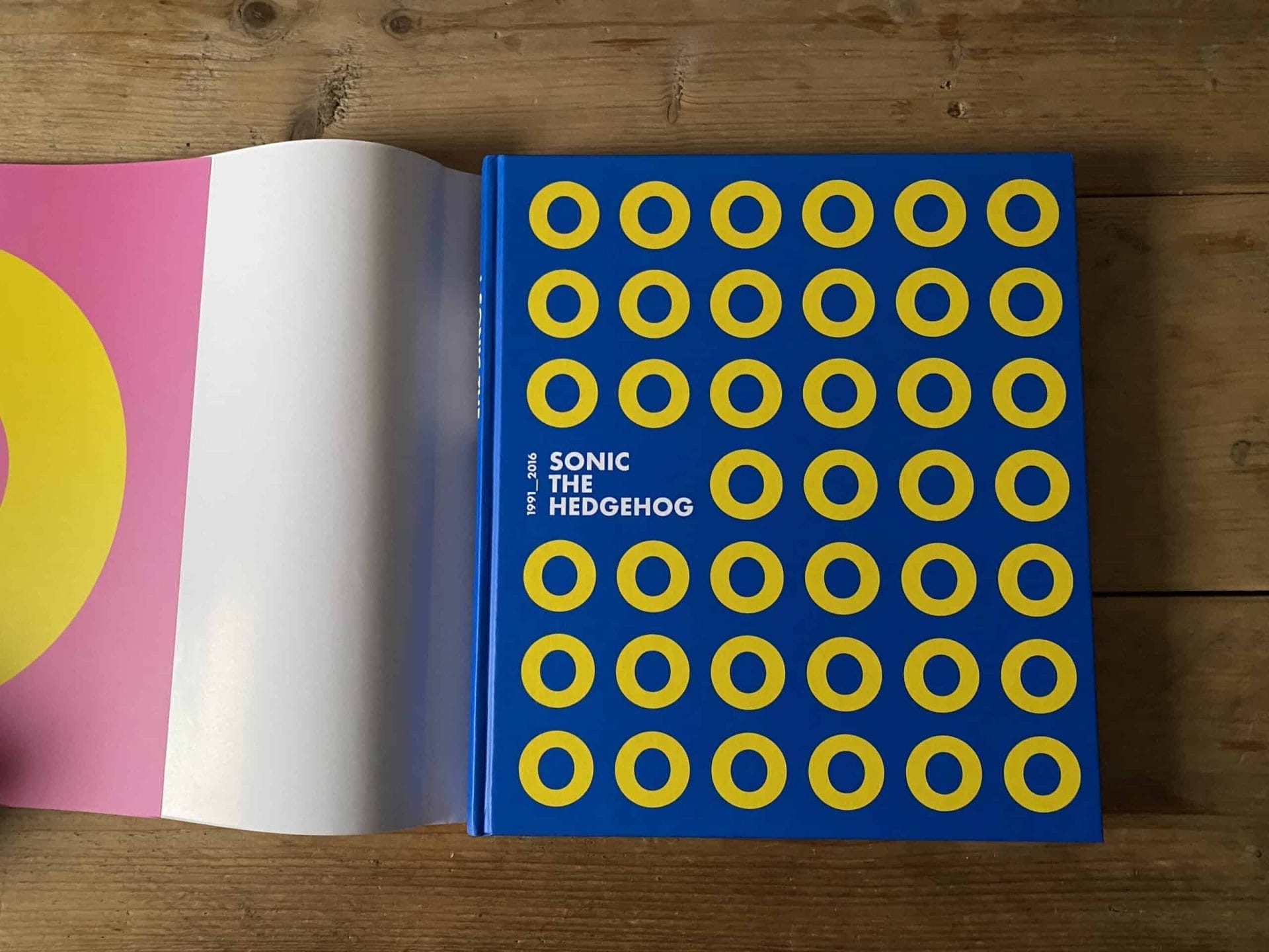 Sonic The Hedgehog 25th Anniversary Art Book