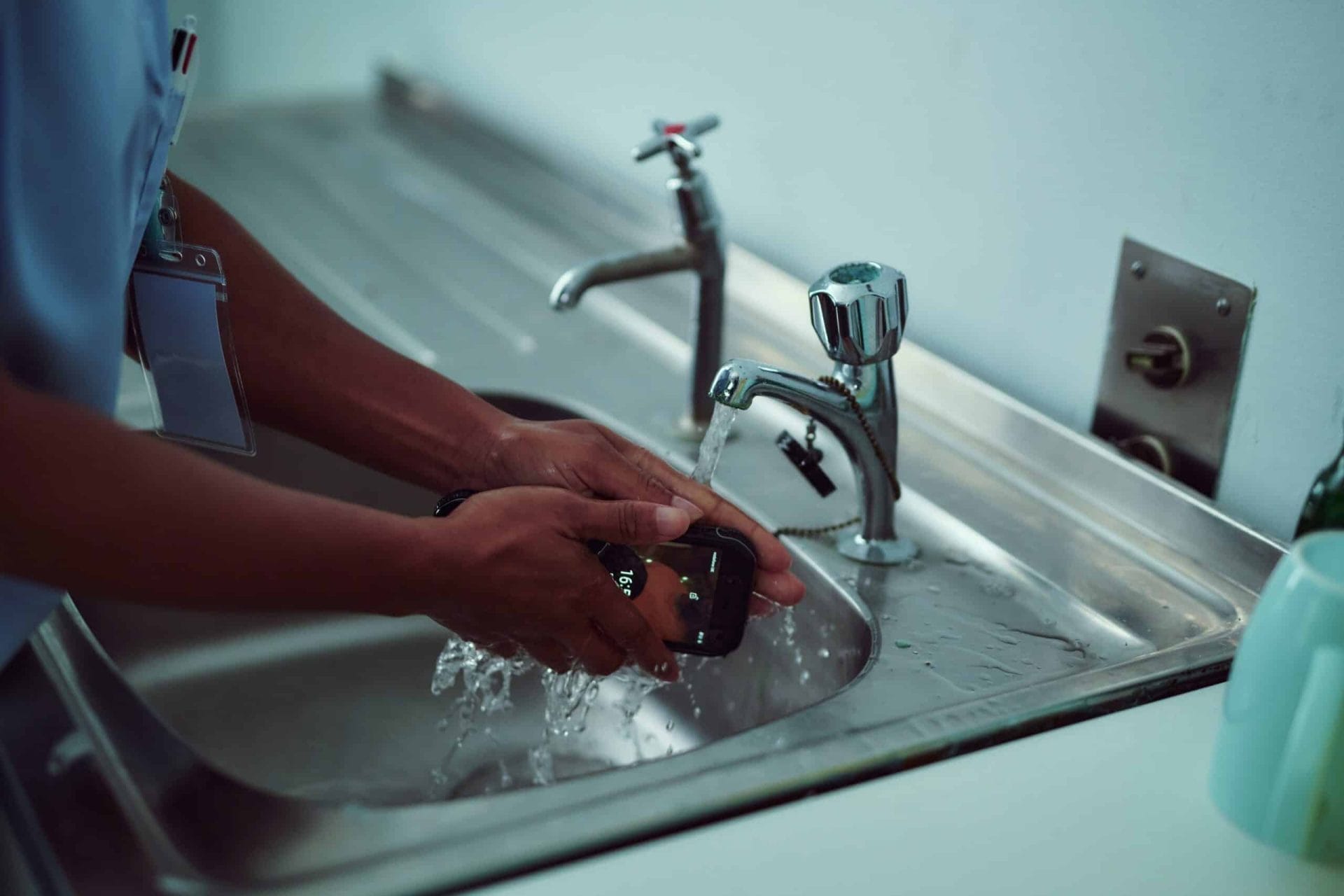 Cat S42: 's wereld meest hygiënische smartphone