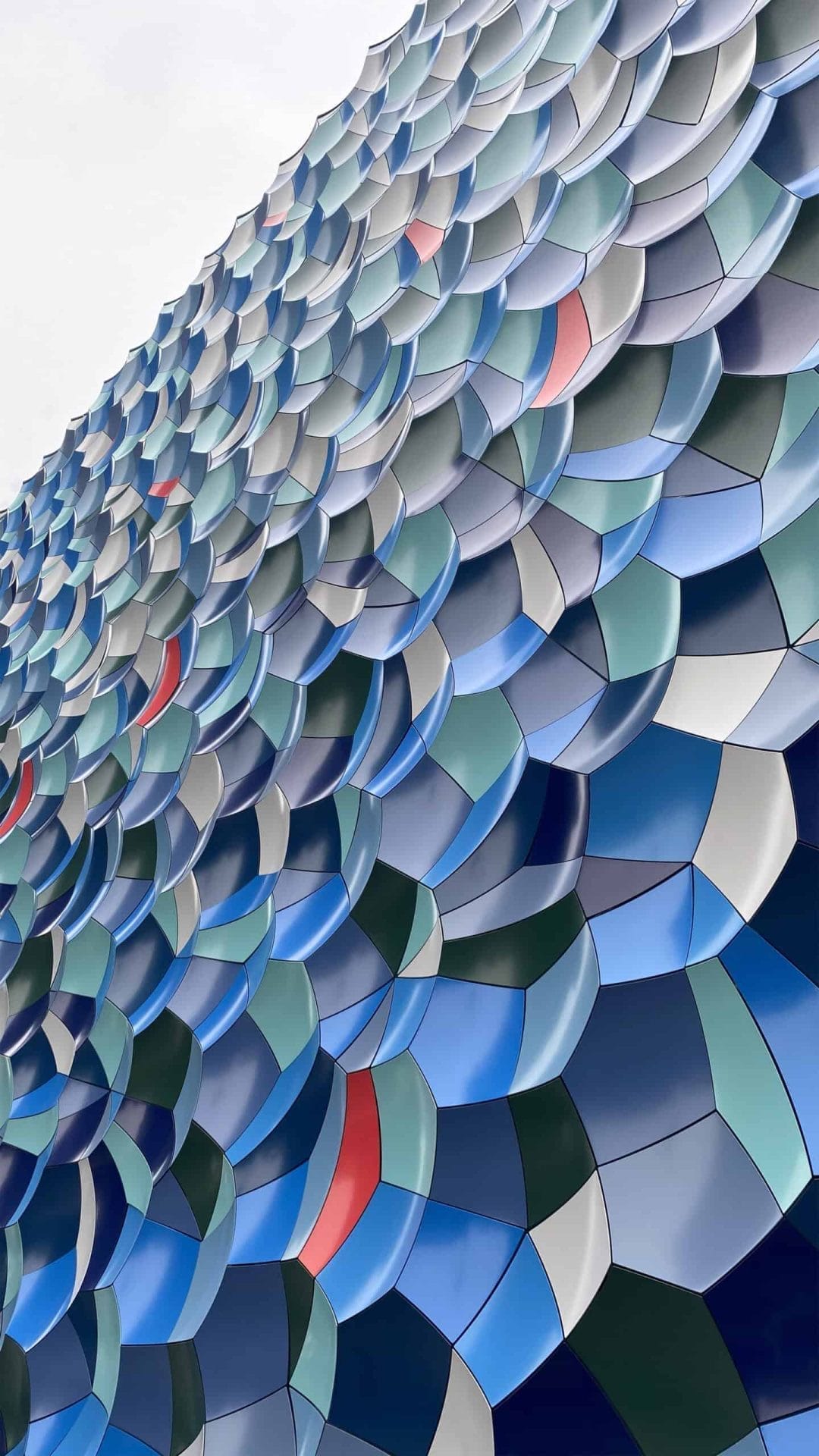 Olafur Elliason - Atmospheric wave wall