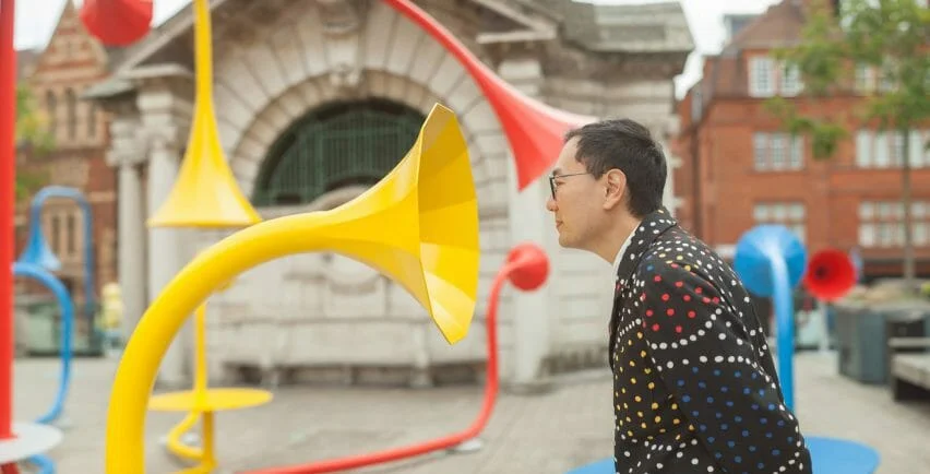 Yuri Suzuki vangt het geluid van de stad