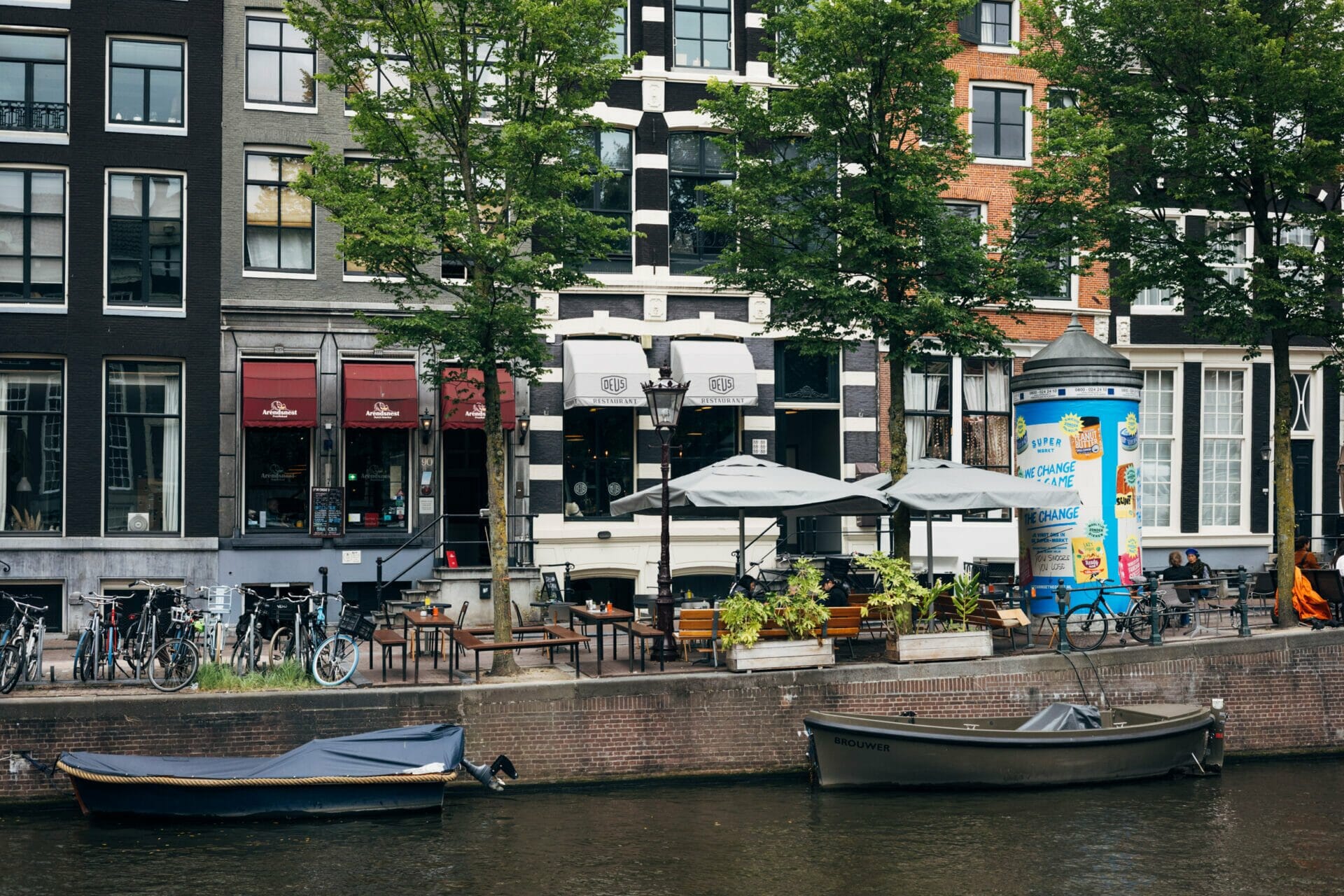 Deus Cantina opent in Amsterdam