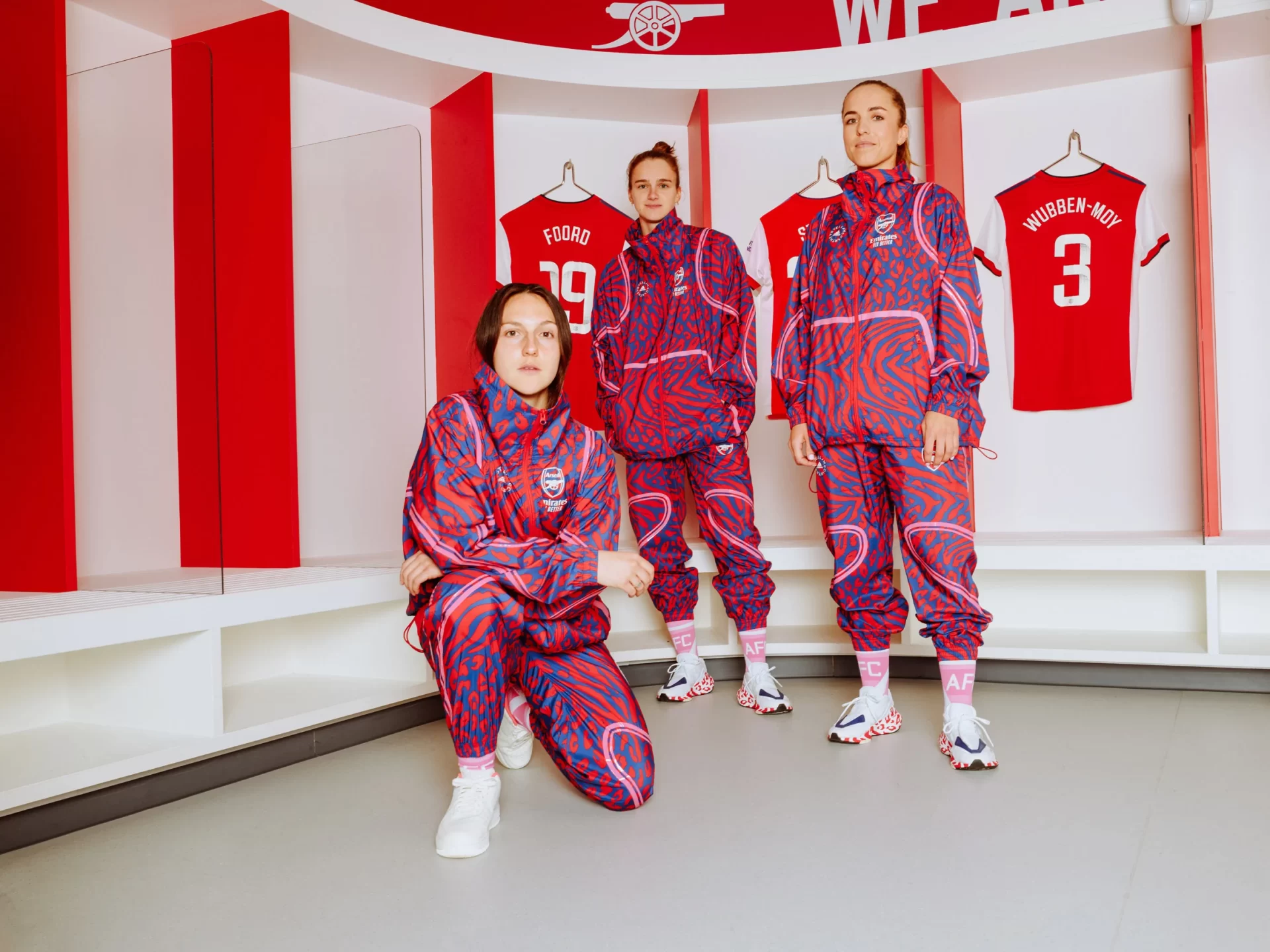 Stella McCartney ontwerpt tenue voor Arsenal