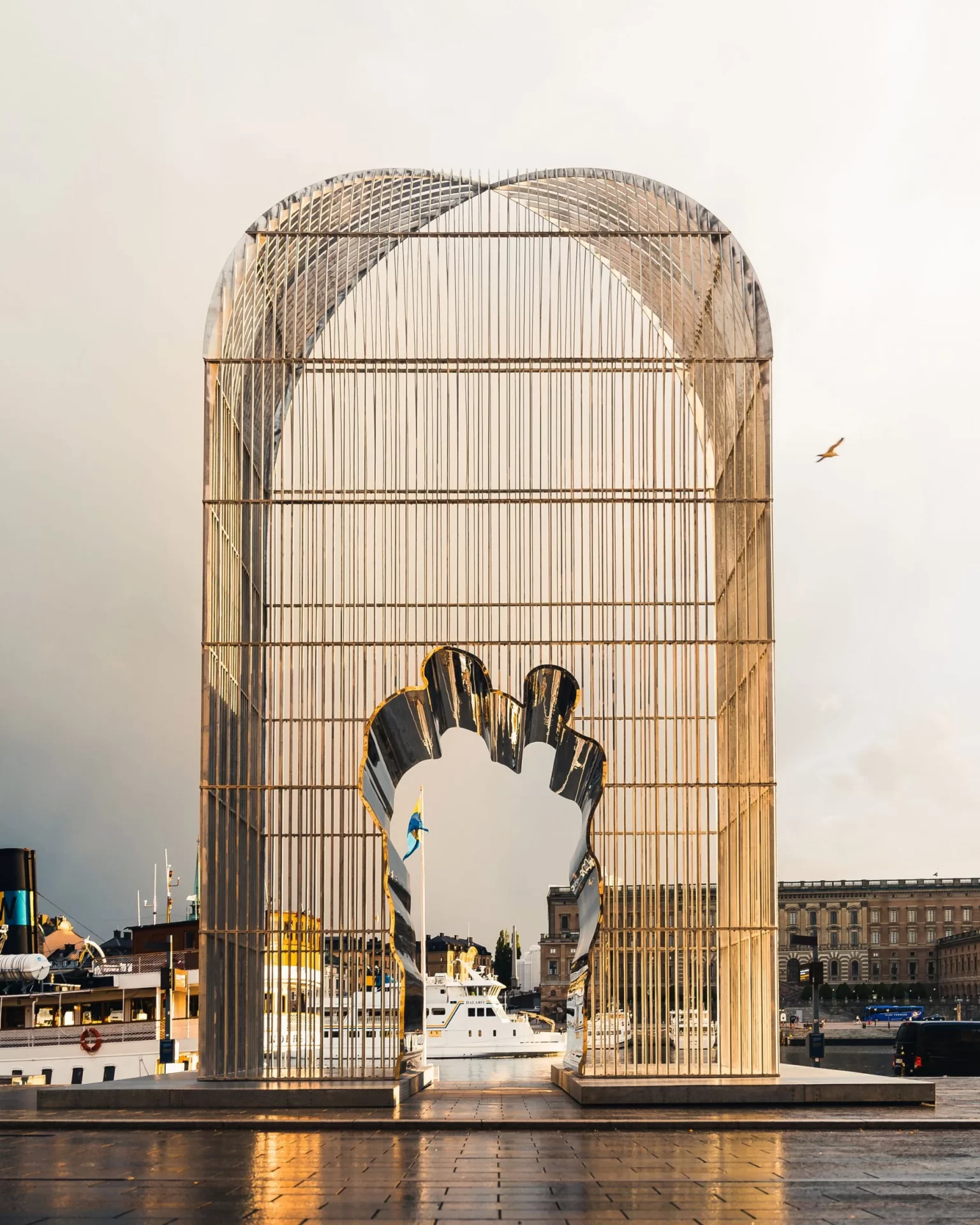 Ai Weiwei - Arch