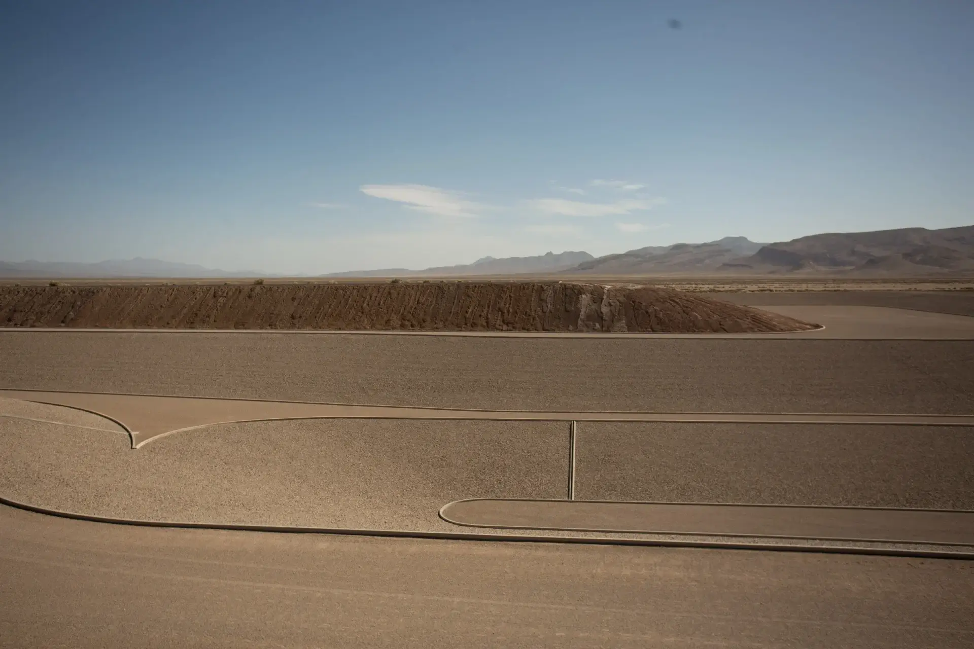 Michael Heizer - City