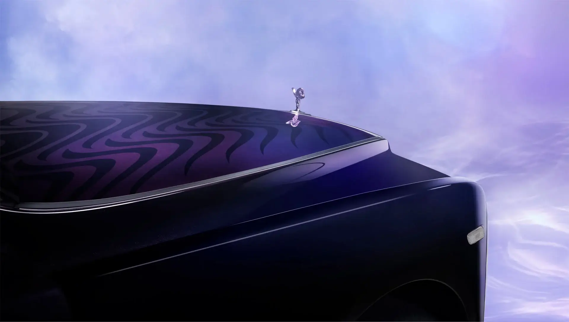 Iris van Herpen ontwerpt unieke Rolls-Royce Phantom Syntopia