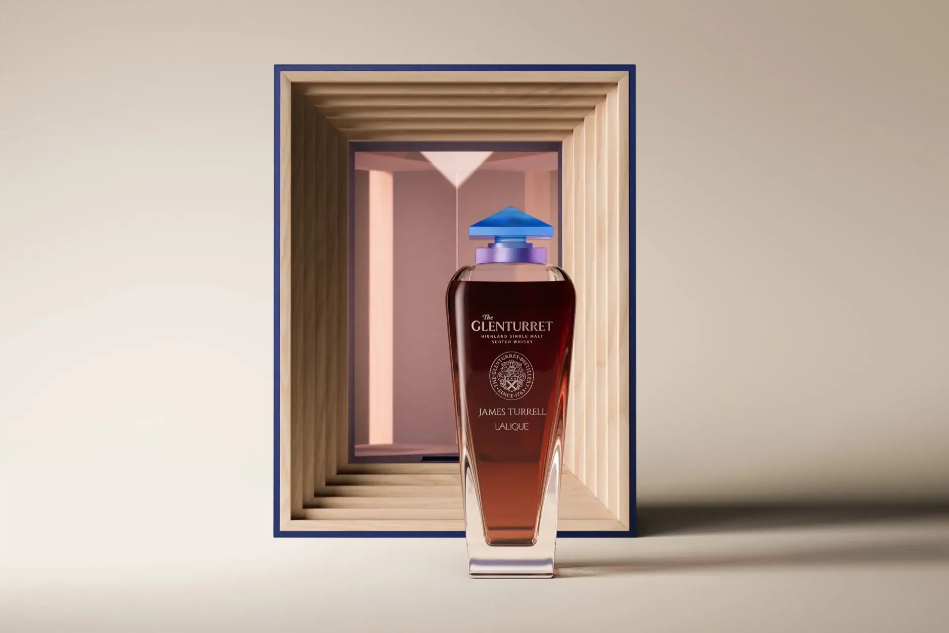 James Turrell ontwerpt karaf voor Glenturret en Lalique