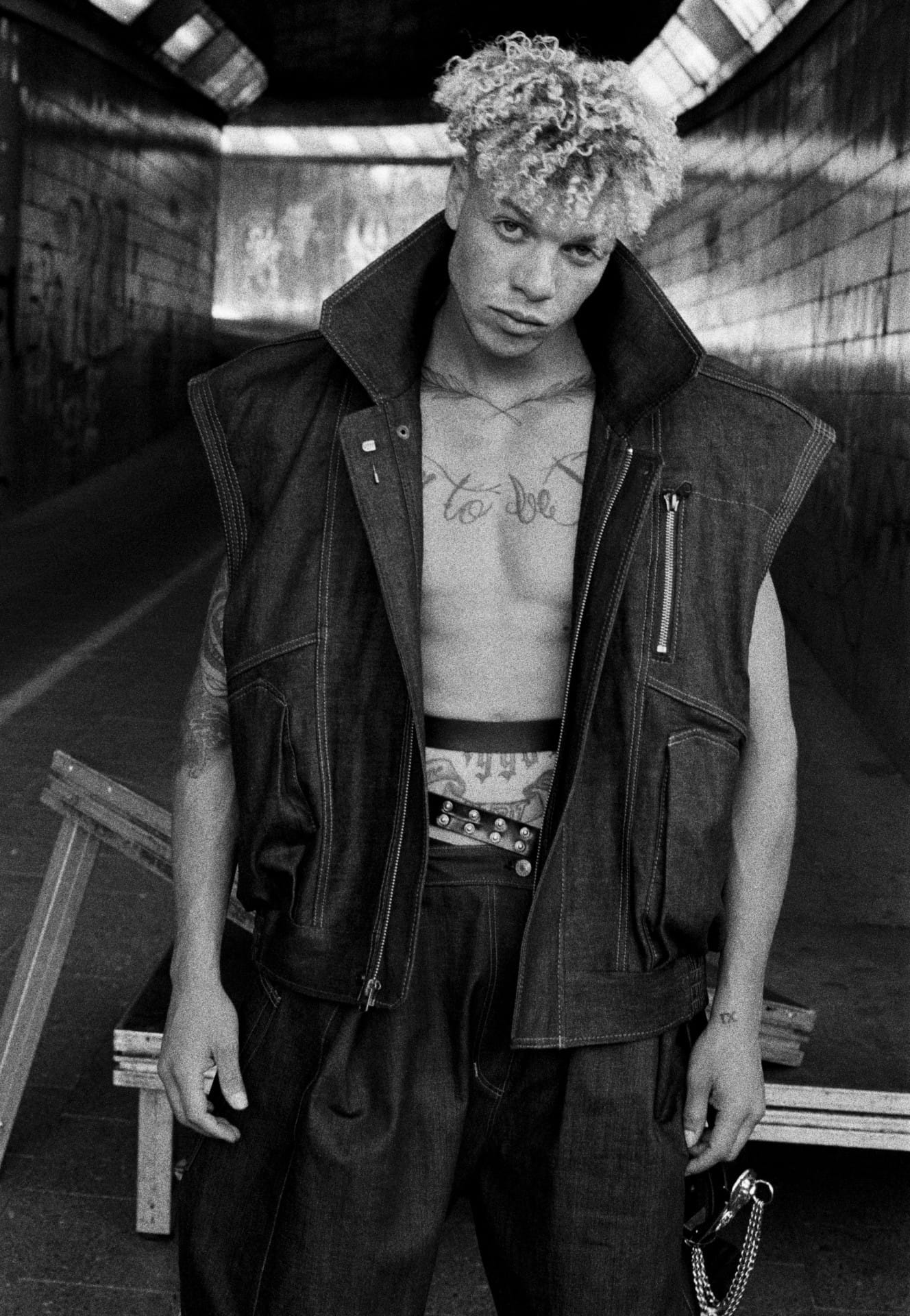 11+1: Sven Marquardt fotografeert voor G-Star RAW 49 G-Star Raw opent Amsterdam Dance Event met ‘11+1’ Portrait Series van Sven Marquardt