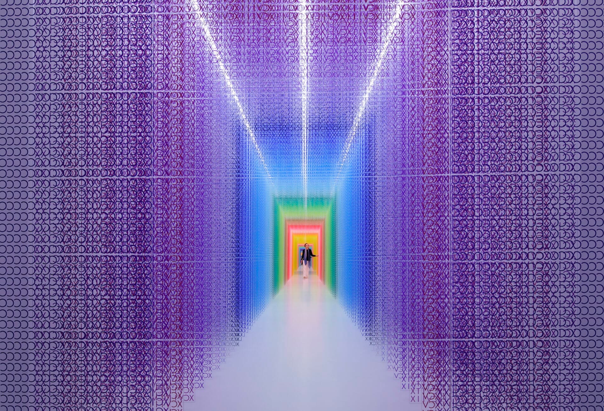 Ruim 347.000 Romeinse cijfers in kleurrijke installatie 41 Emmanuelle Moreaux - SERPENTI