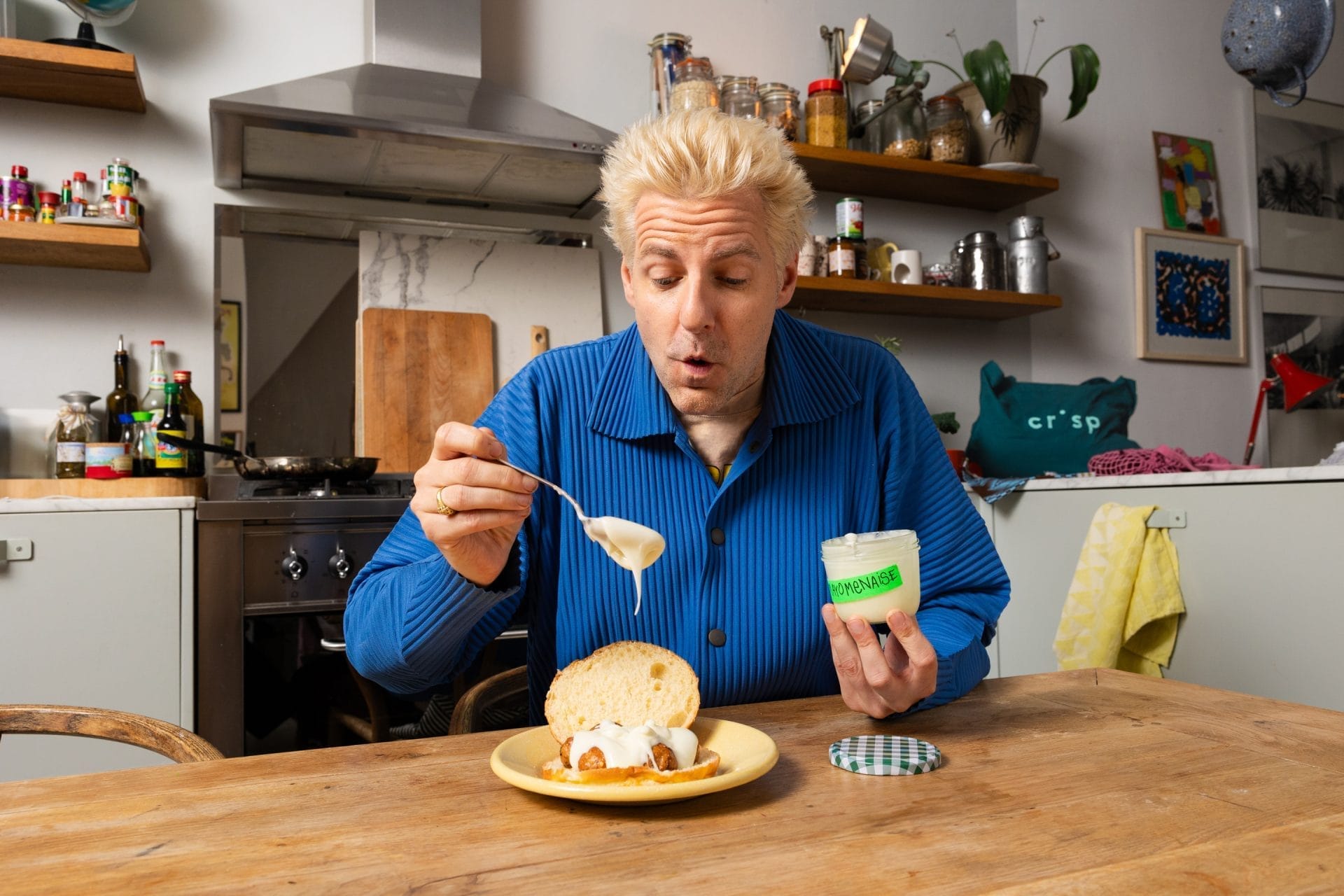 Vjèze Fur brengt zijn Ballo's naar Crisp 41 Vjèze Fur brengt zijn Ballo's naar Crisp