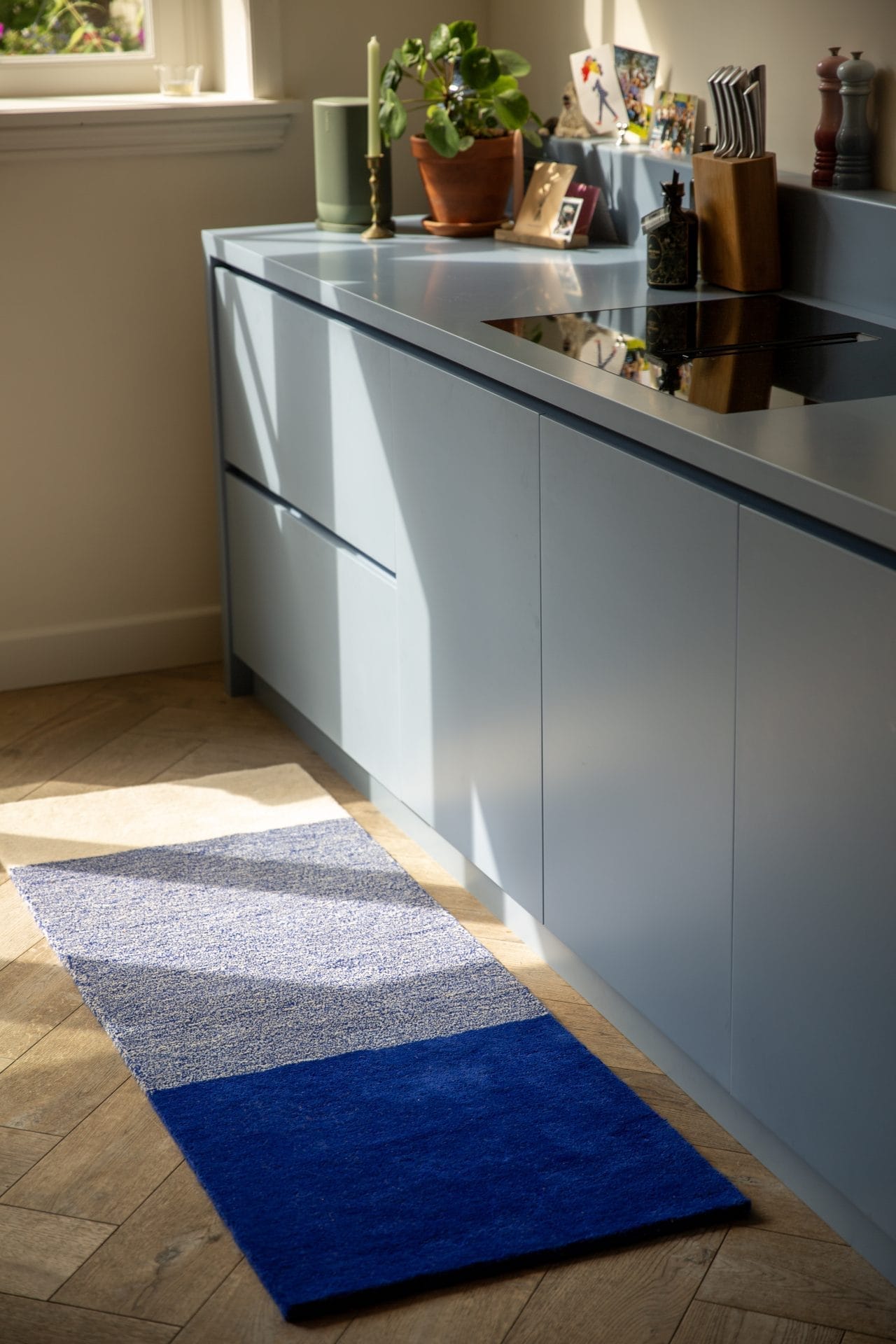 Lex Pott ontwerpt vloerkleden voor SUITE702