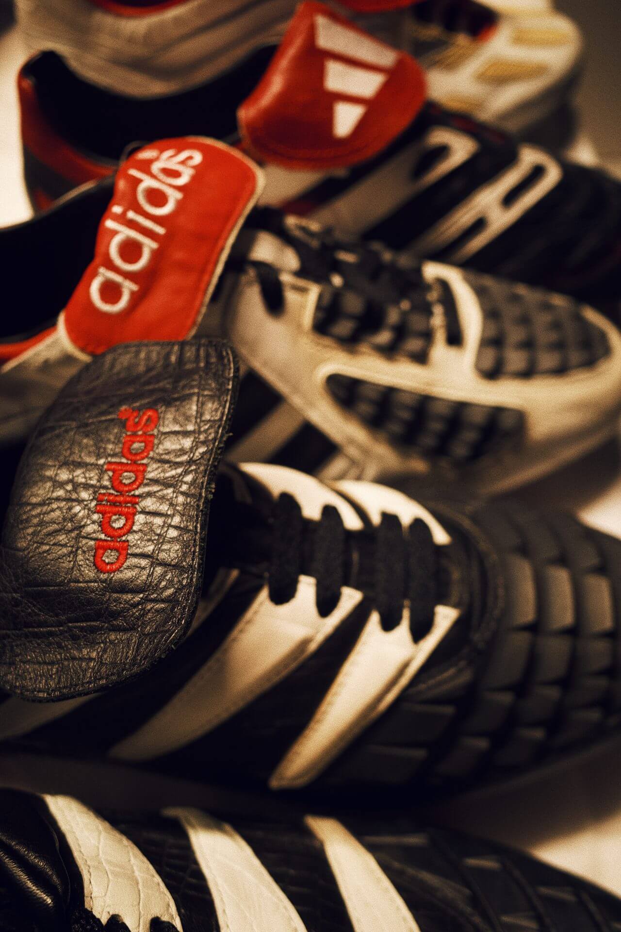 Under The Tongue: 30 jaar adidas Predator