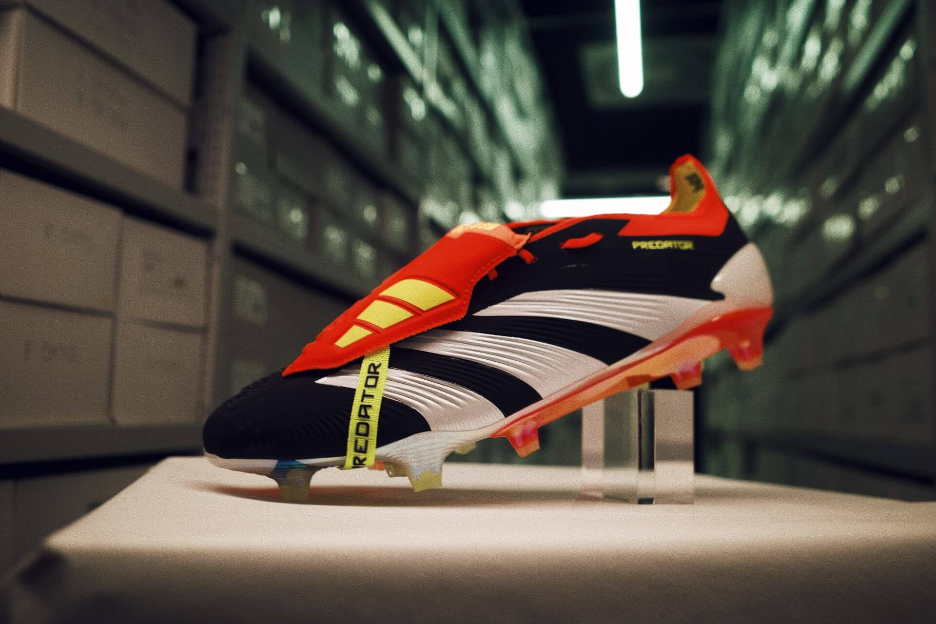 Under The Tongue: 30 jaar adidas Predator