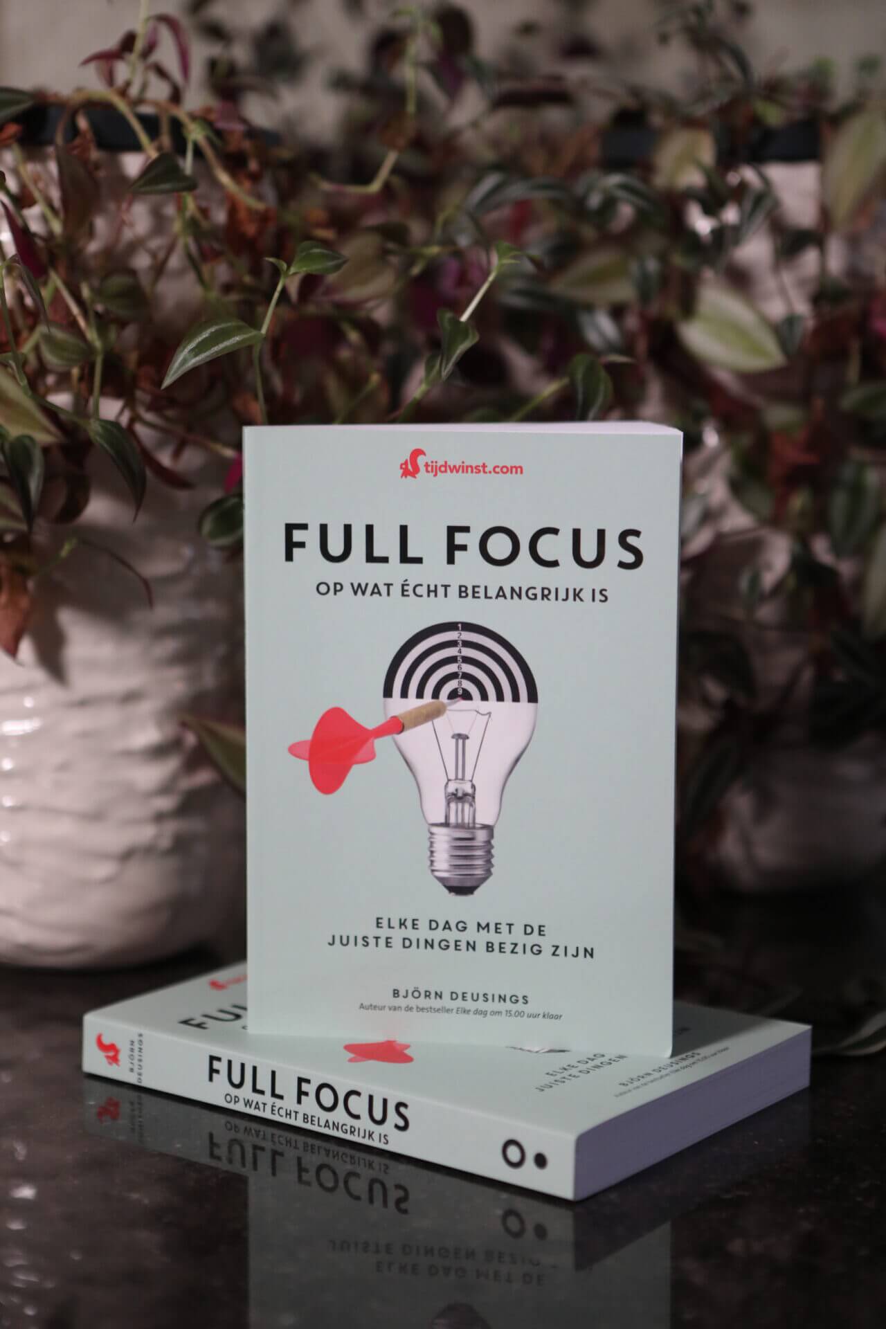 Opzij, opzij, opzij maak plaats, maak plaats, maak plaats, we hebben ongelofelijke haast.