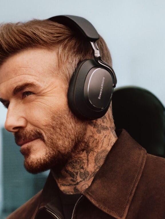 Bowers & Wilkins Px8 S2