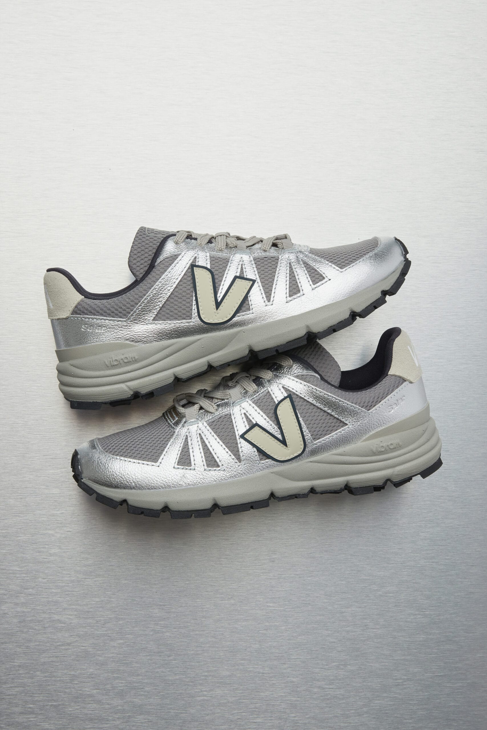 VEJA AW25 SALAR NM TOP PAIRES 4 1