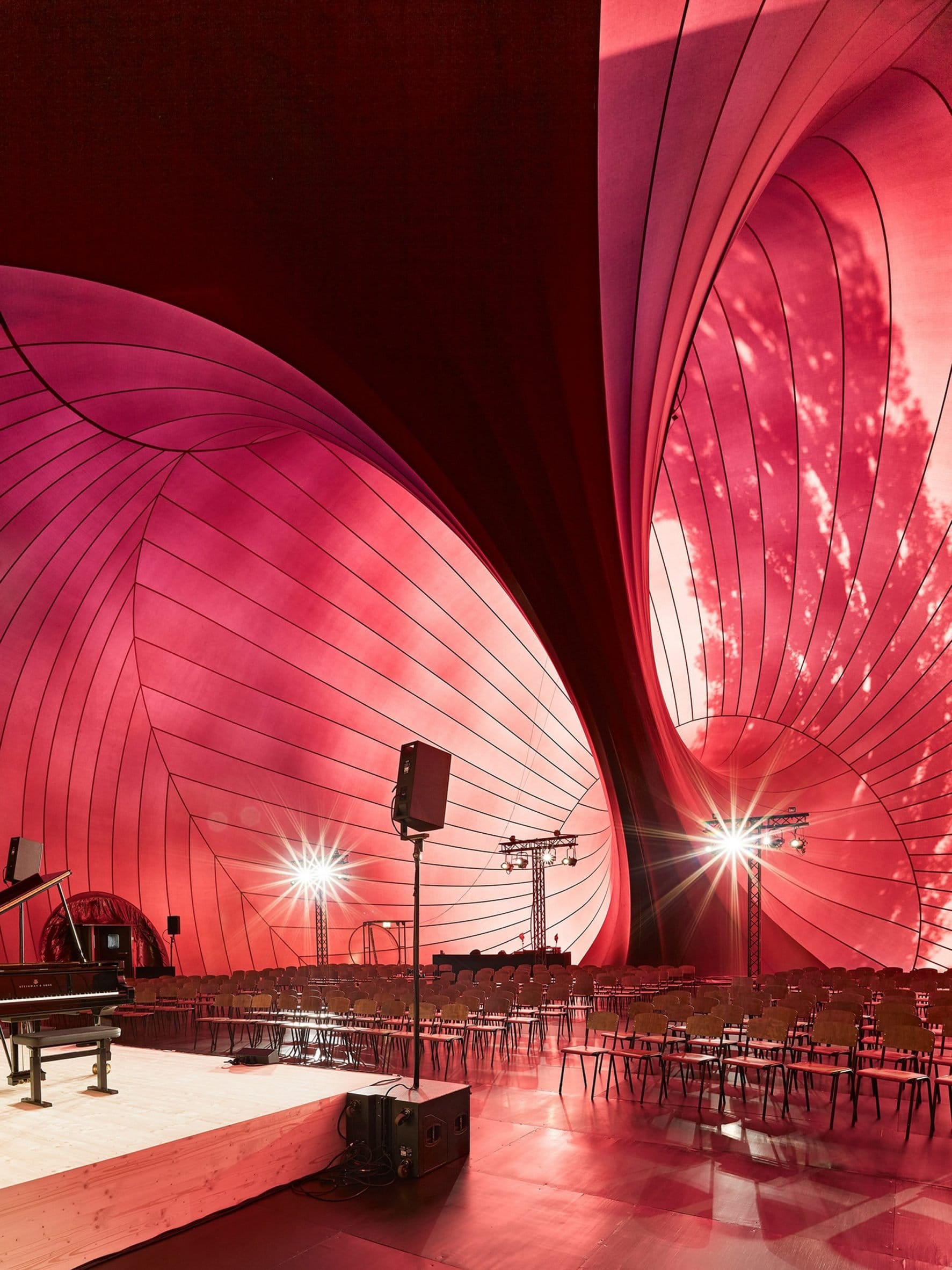 ark nova anish kapoor arata isozaki 3 1