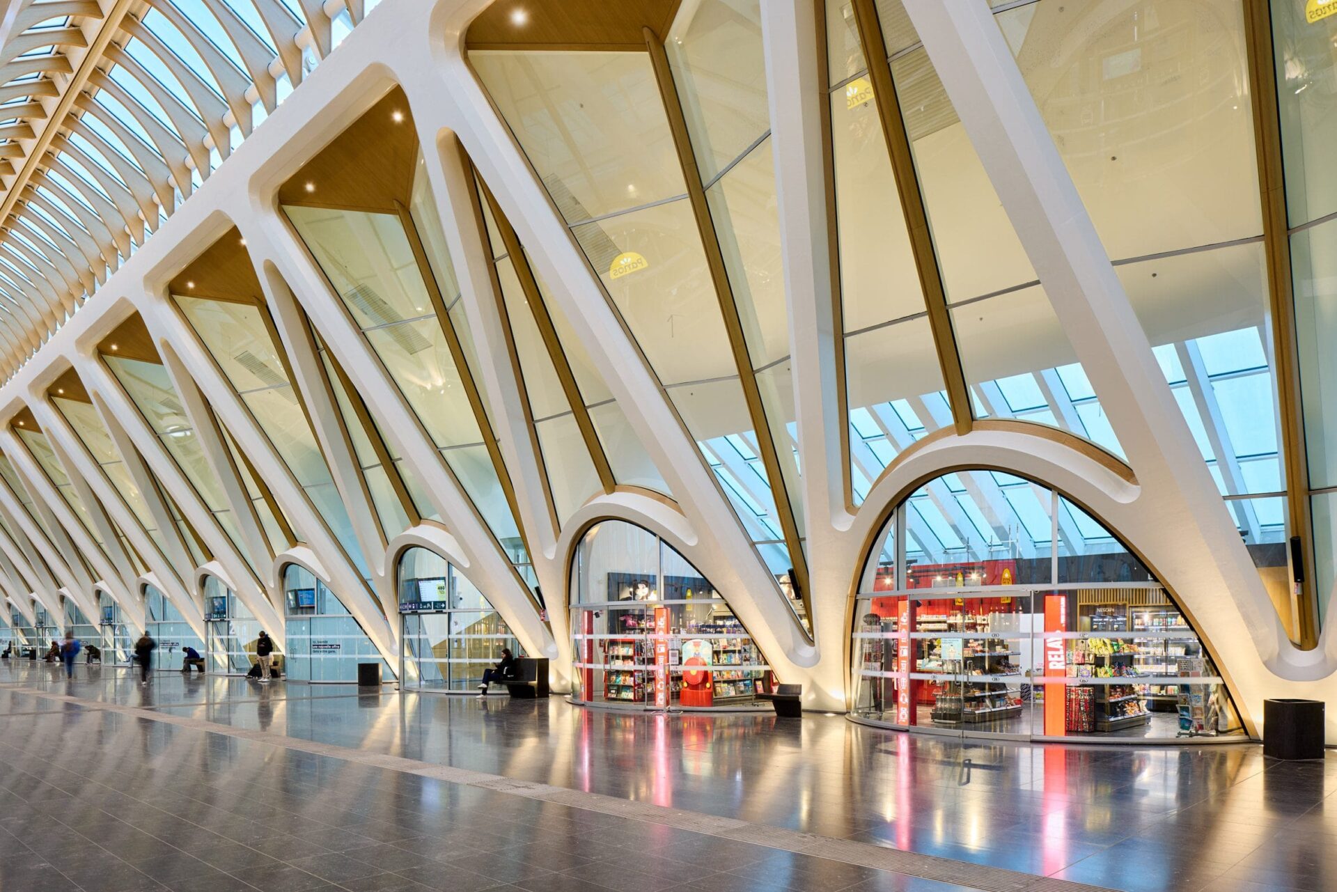Bekijk het prachtige Gare de Mons van architect Santiago Calatrava 51 Gare de Mons