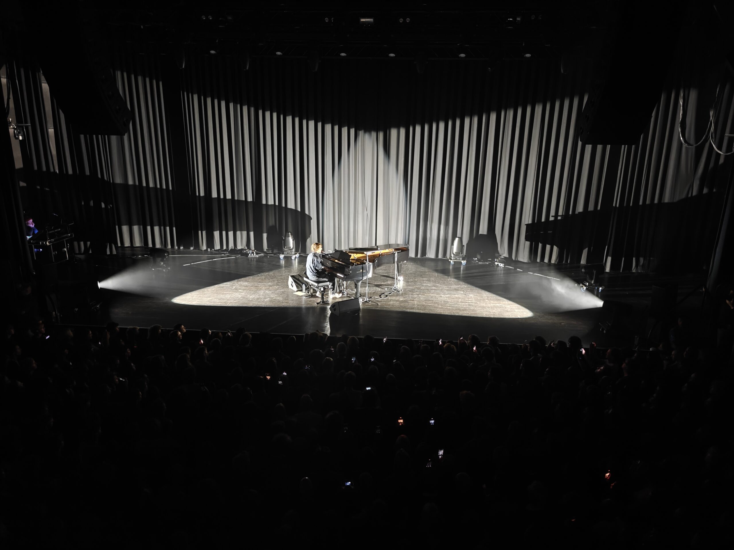 Cameron Winter in Utrecht