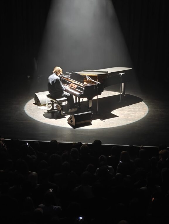 Cameron Winter in Utrecht