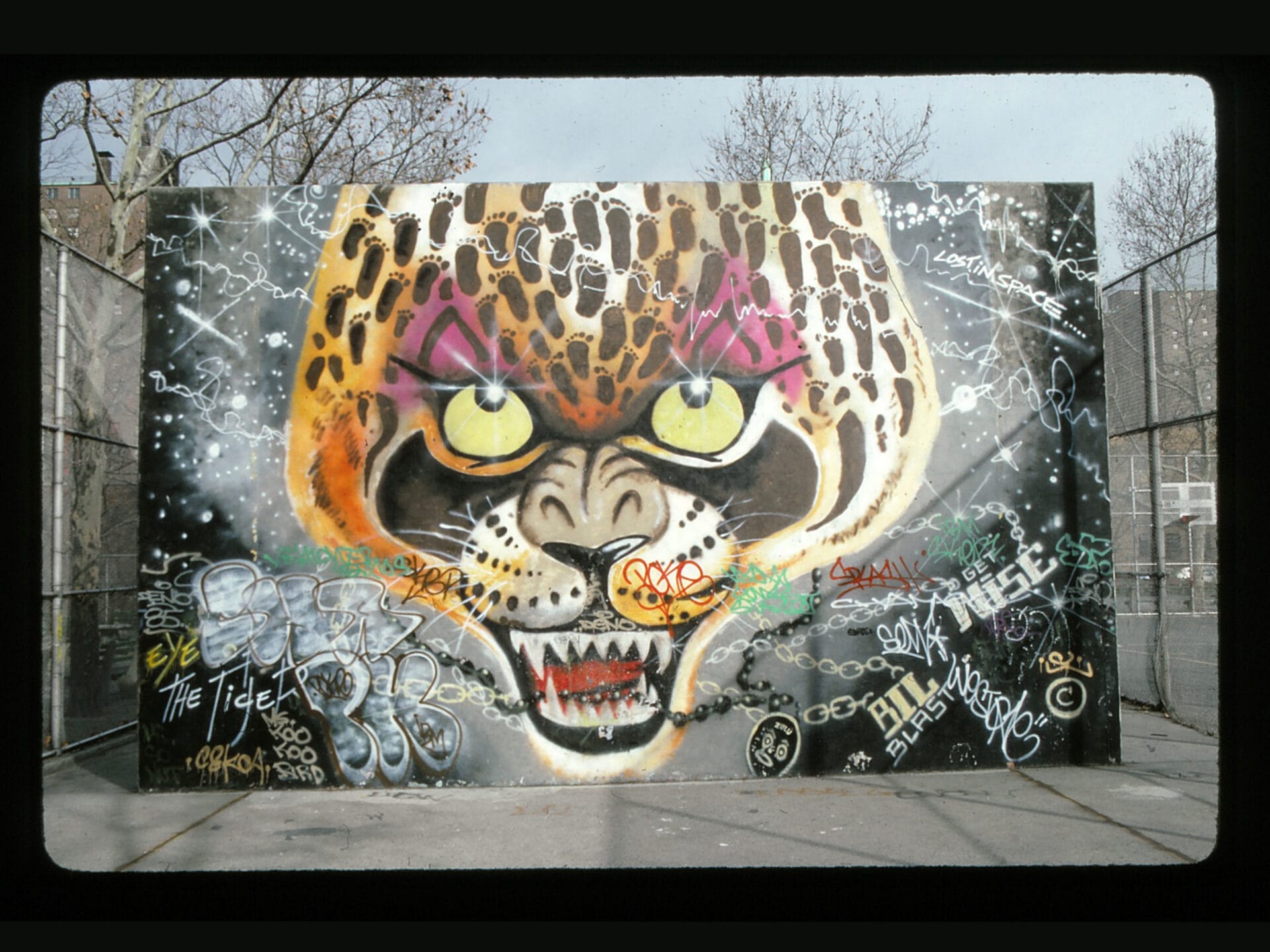 STRAAT Museum - Tentoonstelling The ESSENCE - Amsterdam 2026