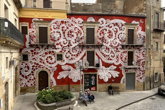 street art van NeSpoon