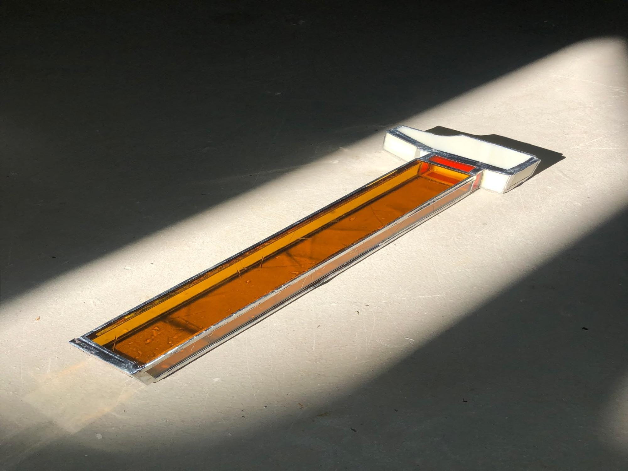 Pia Hinz maakt gereedschap van glas-in-lood