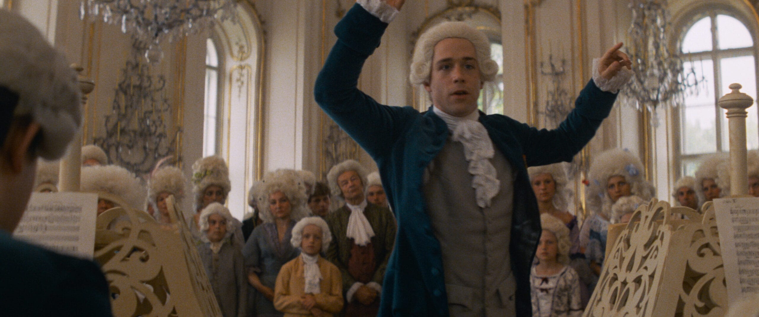 Scene uit de film Amadeus van Milos Forman