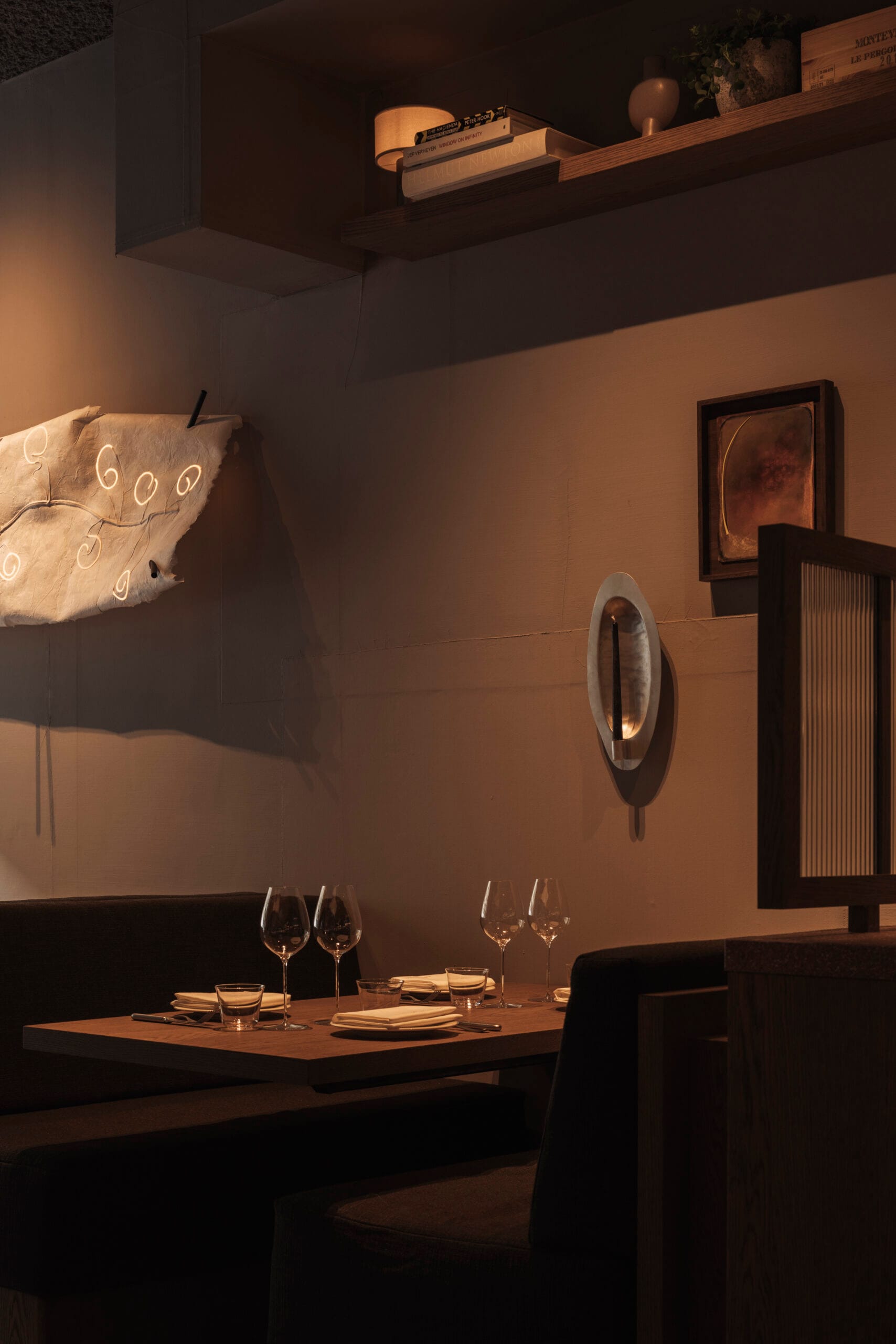 Samenspel van historisch karakter en modern design in het restaurantgebouw