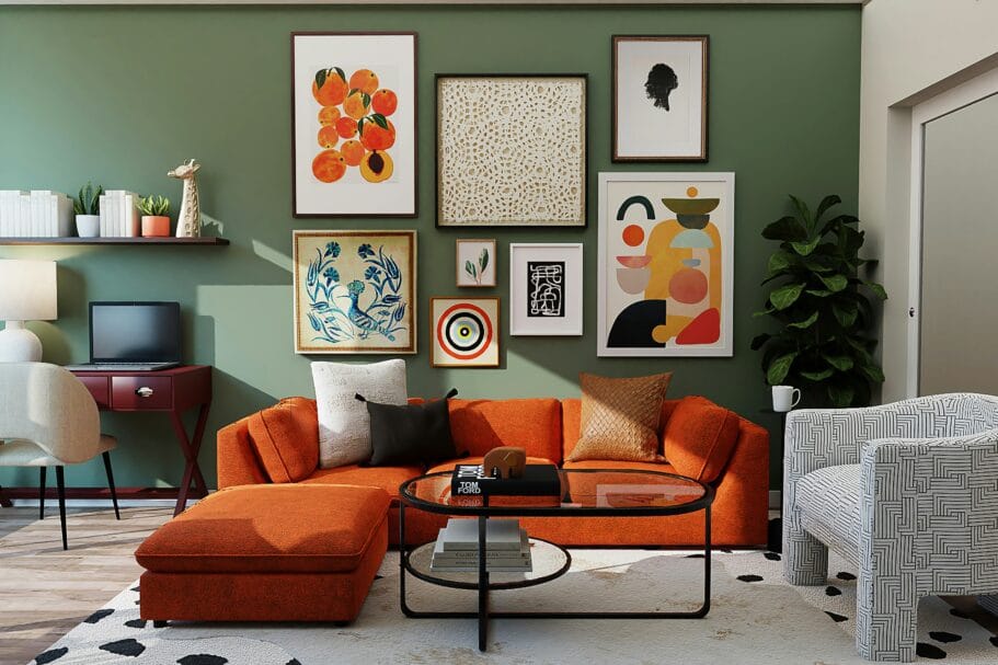 modern interieur met een fijne bank en kunst aan de muur