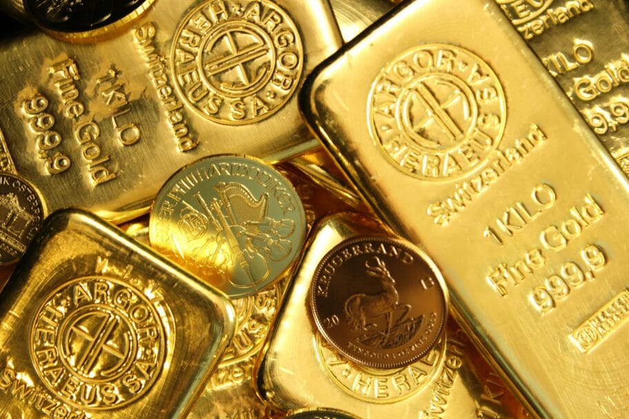 Gouden staven en gouden munten