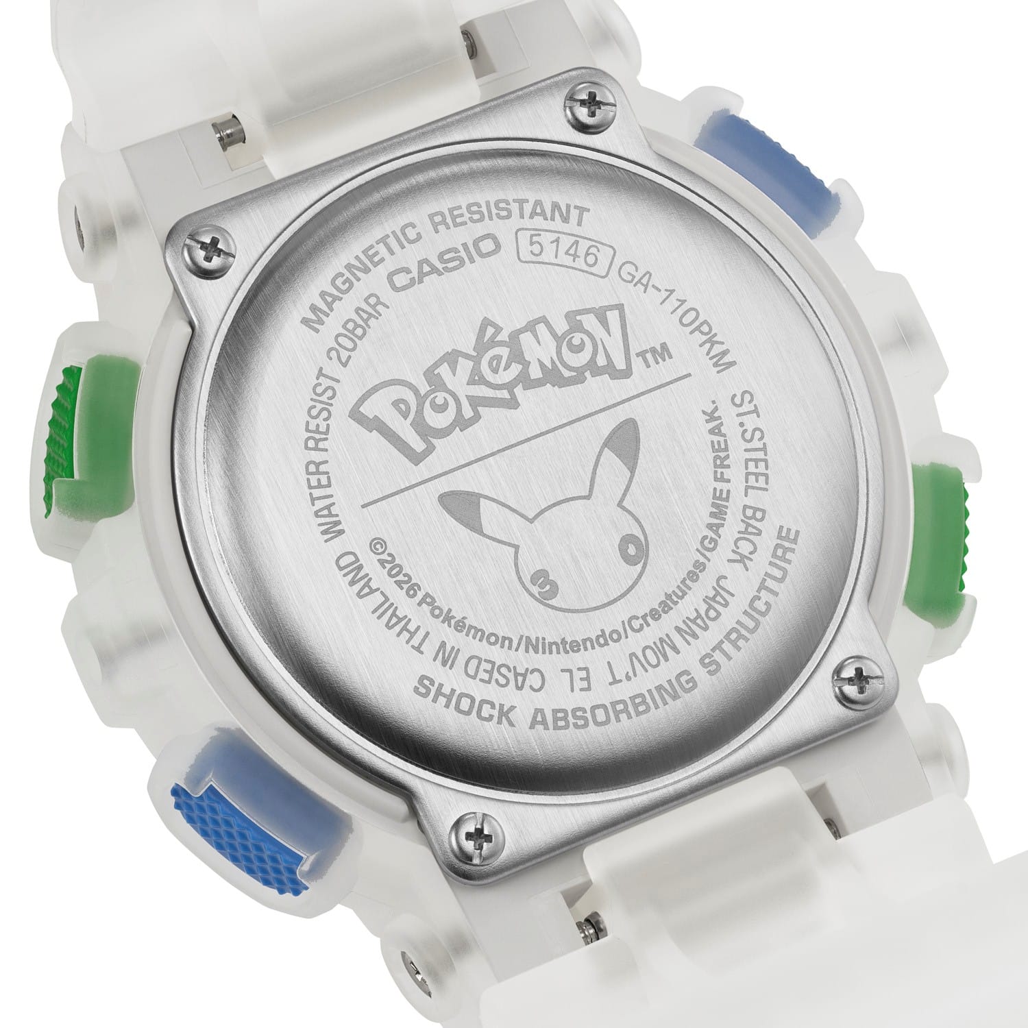 Achterkant van een Casio G-Shock horloge met gegraveerd Pokémon-logo en een afbeelding van Pikachu