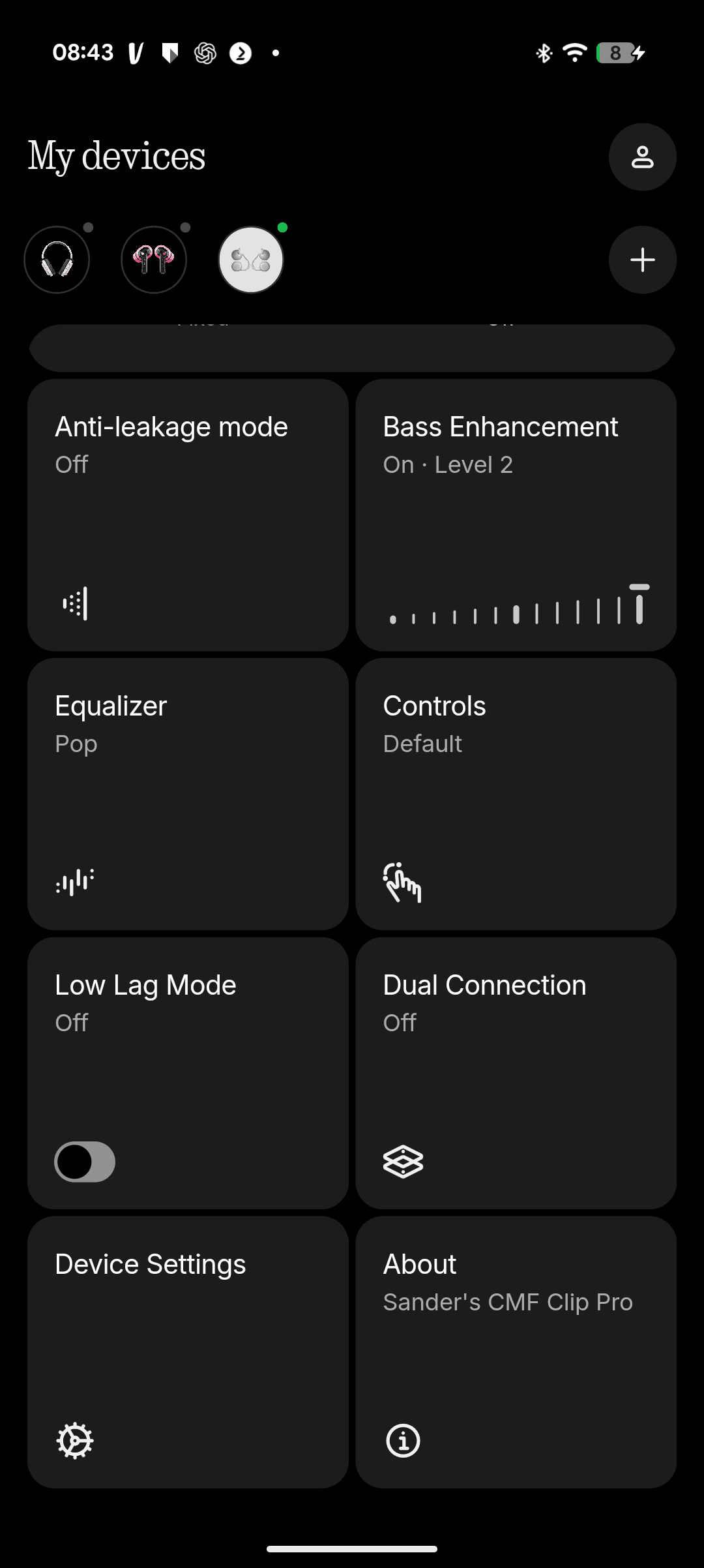 Instellingen van de CMF Clip Pro in de Nothing X-app, waaronder Bass Enhancement, Equalizer en Low Lag Mode