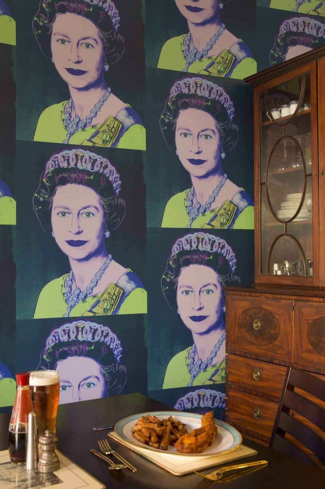 courtesy Famous Amsterdam & Reflex Amsterdam - Andy Warhol Flavor Paper