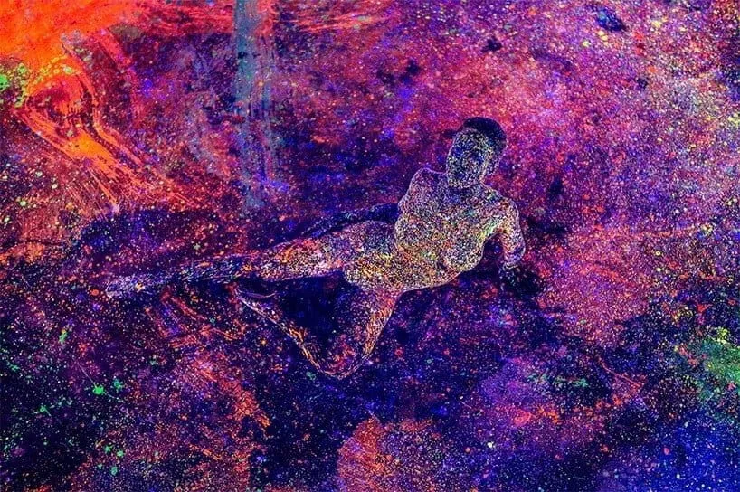 bodypaint met fluoriserende verf