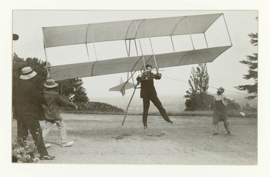 Zissou opstijgend met zijn zelfgebouwde vliegtuig, Jacques-Henri Lartigue