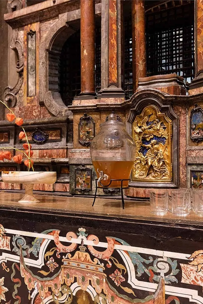 untitled (plot for dialogue)